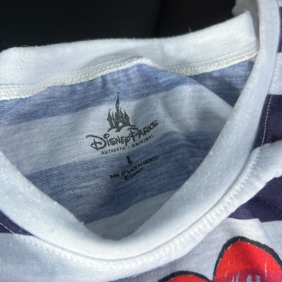 Disney L top - Picture 2 of 4